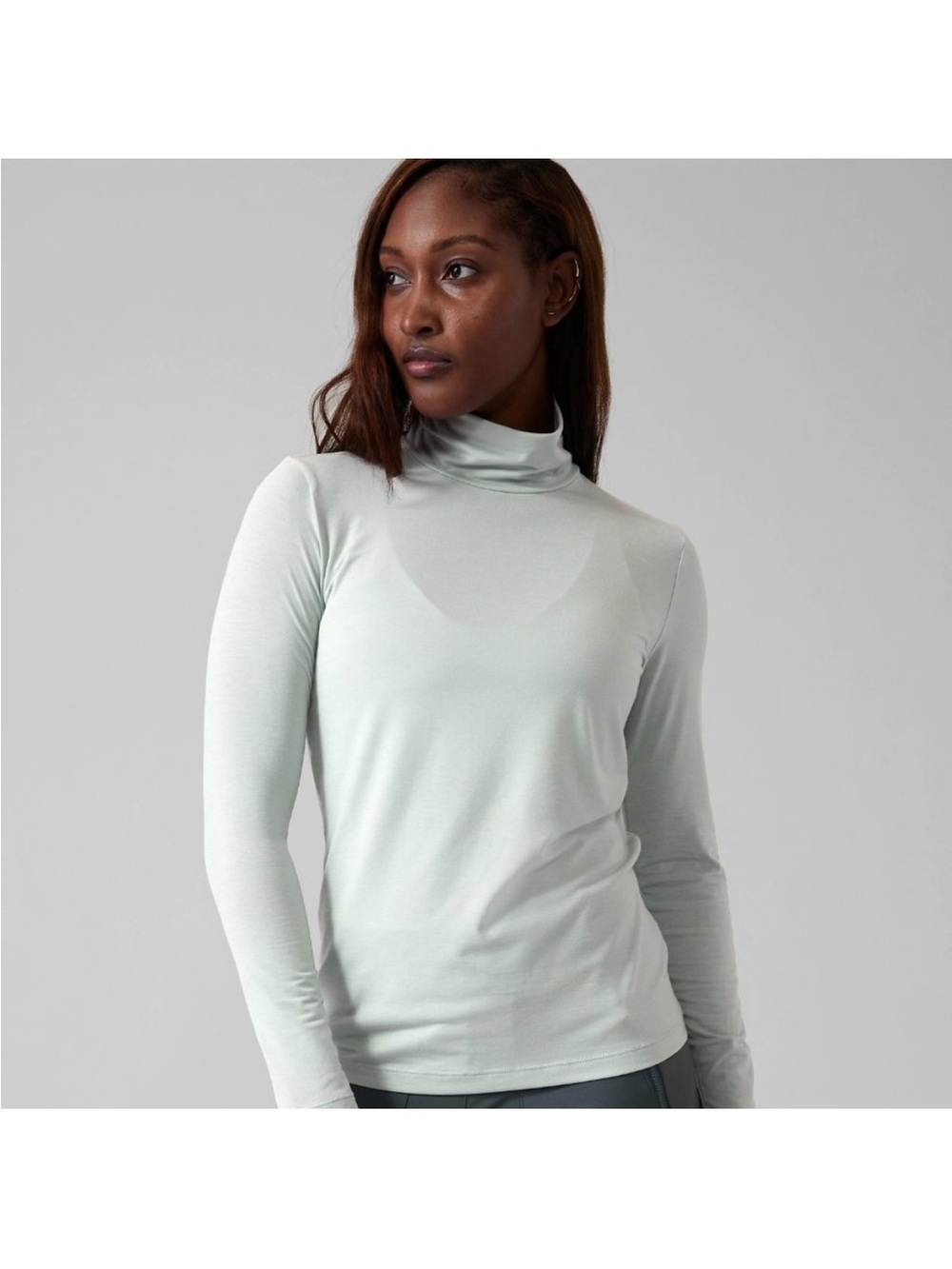 Athleta Essential Turtleneck Long Sleeve Coastal Gray Top
